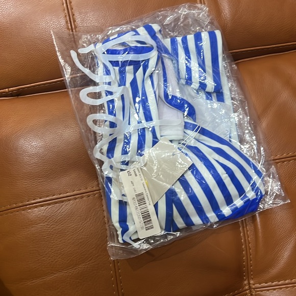 NWT Boden Talamanka Tankini Top Sz 8 - Picture 3 of 5